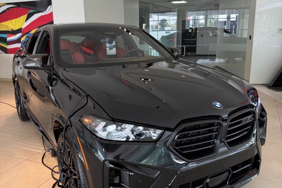 BMW X6 M Competition face avant